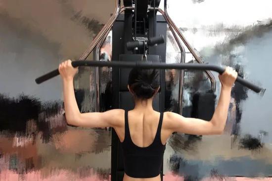 Cr: Weibo @ Zhao Liying