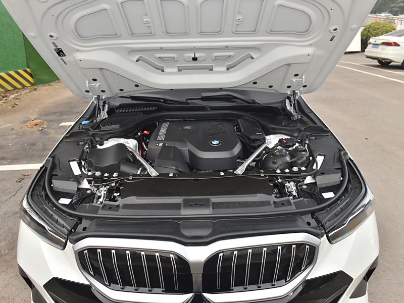 成都宝马5系(进口)年末降价来袭,最高优惠8.5万!赶快行动