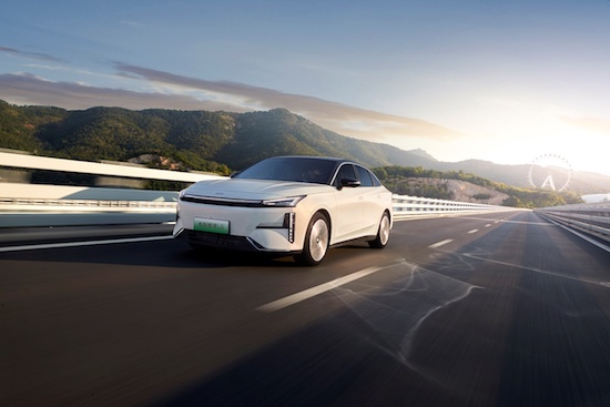 Geely Galaxy firmly builds 10-200,000 yuan high-value new energy intelligent boutique vehicles to help Chinese brands develop with high quality _fororder_image004