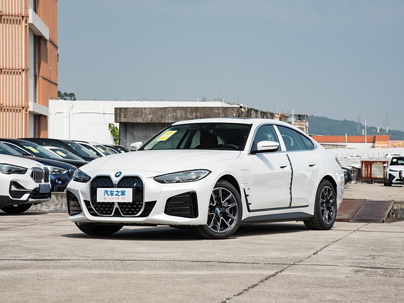 东莞宝马i4正在优惠！最低售价34.39万，不容错过