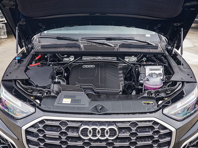 上海奥迪Q5L年末降价狂欢，最新报价24.33万！优惠不等人