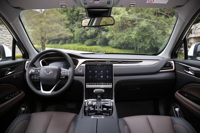 Chuanqi's brand-new GS5 is listed at a price of 109,800-169,800 yuan.