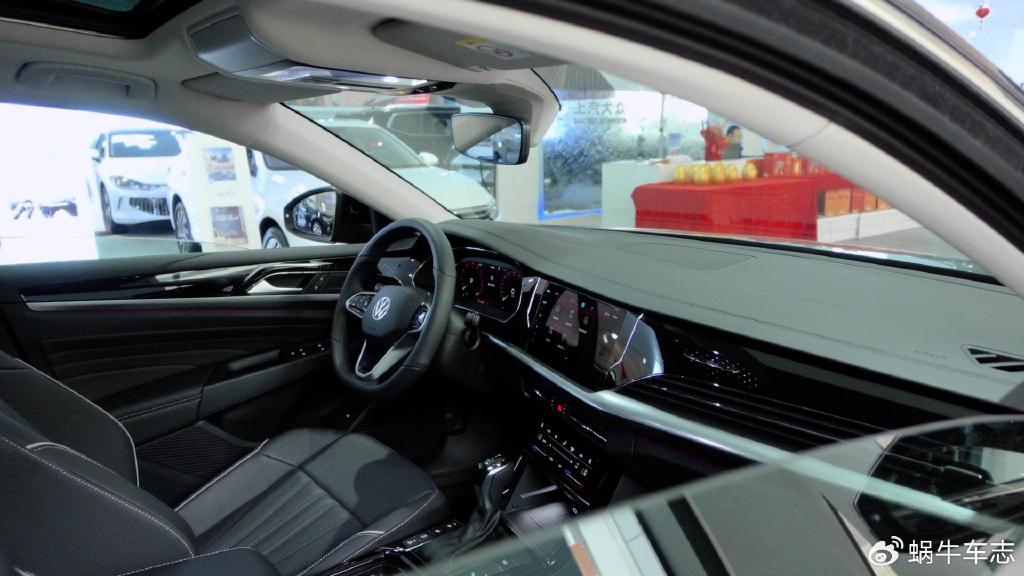 Last year, nearly 200,000 units were sold! 24 Passat configurations were attractive, and the landing 200,000 won the 380TSI version