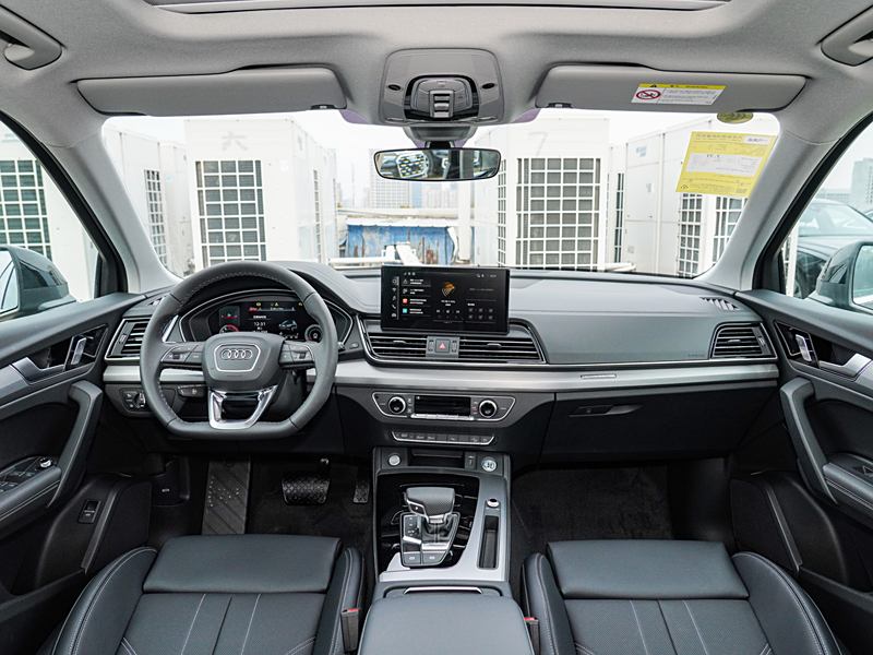 上海奥迪Q5L年末降价狂欢，最新报价24.33万！优惠不等人